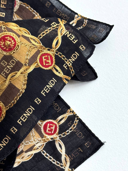 Платок в клетку с чёрным кантом Fendi