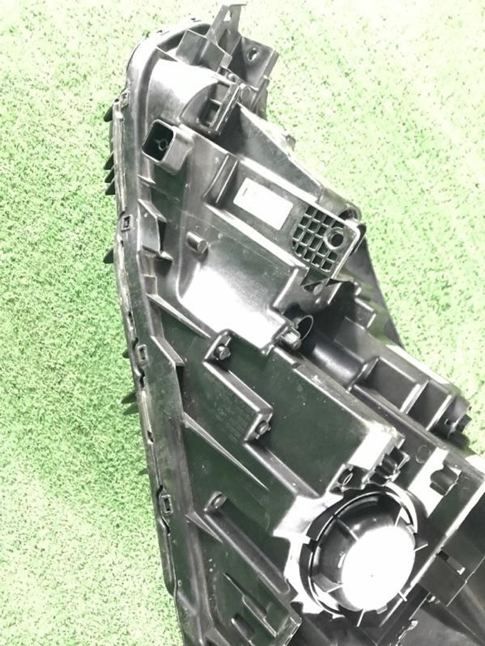 Фара правая Kia K5 (2019-2023) LED