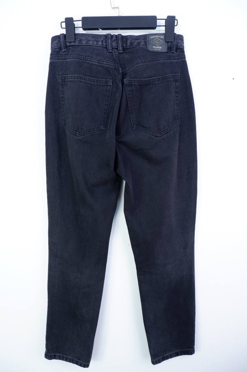 Джинсы Pull&Bear модного кроя, маркировка 38, на 44 размер