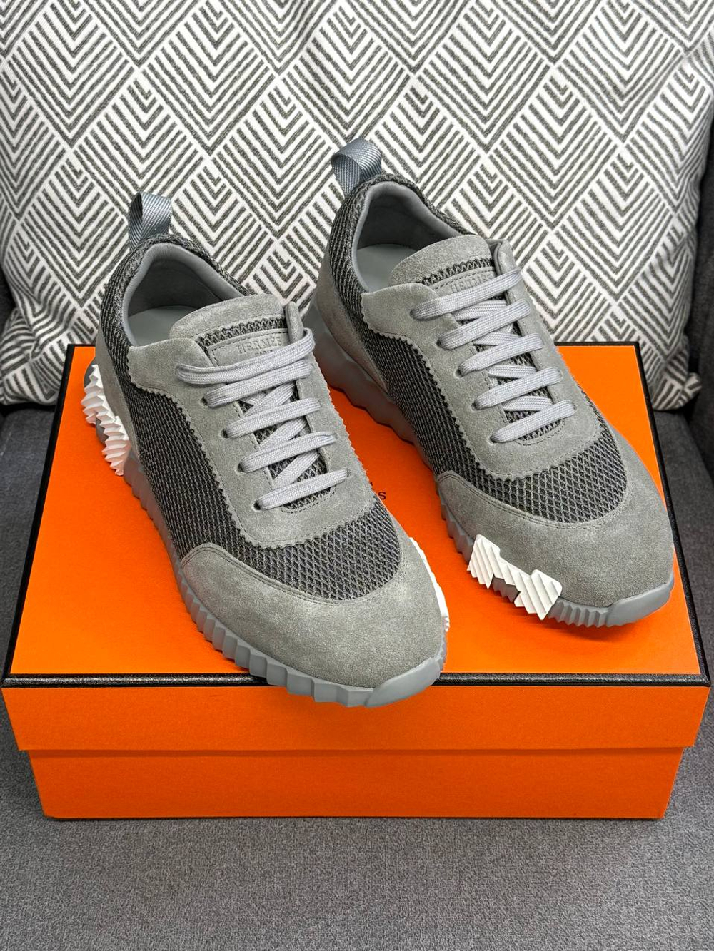 Кроссовки Hermes