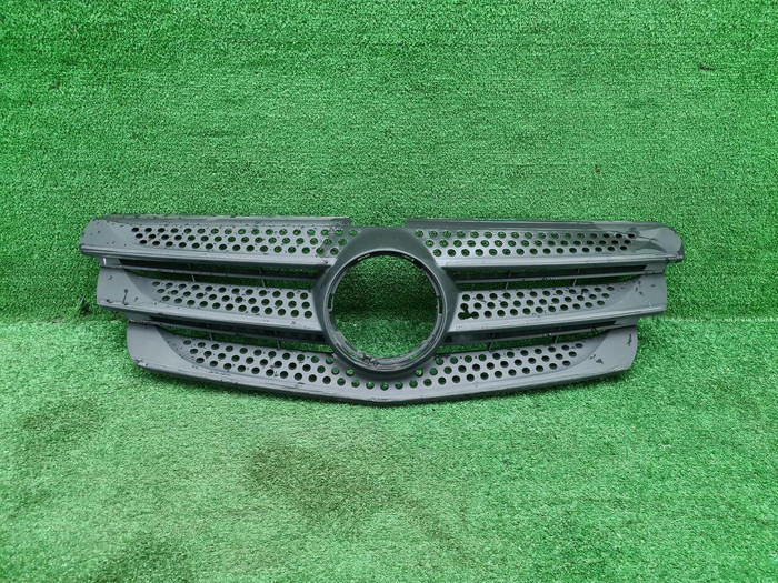 Решетка радиатора Mercedes Vito w447 (2014-2019)