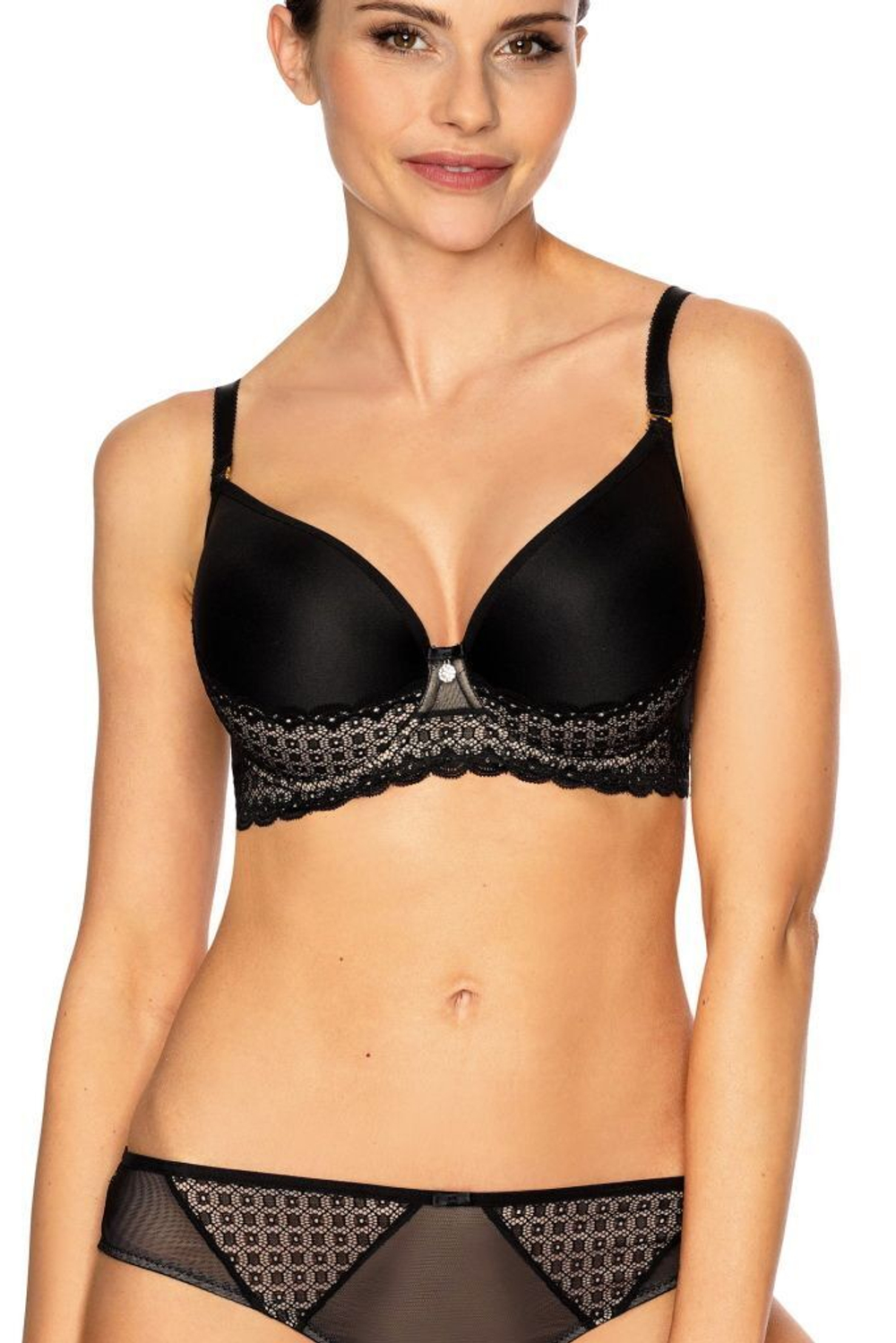 Бюстгальтер с формованными поролоновыми чашками на косточках (Размер: 65H) (Цвет: черный)