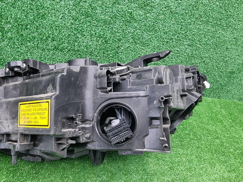 Фара правая BMW 3er G20 (18-22) Laser Light