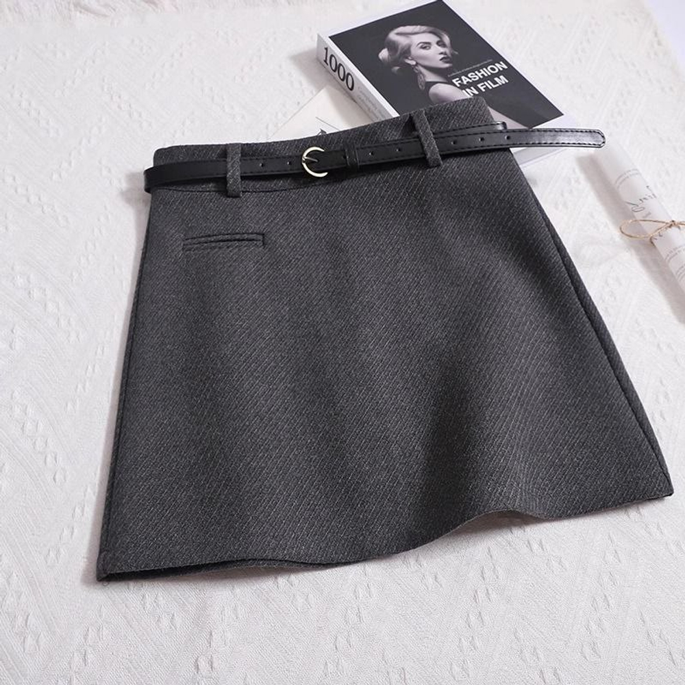 Женская юбка мини трапеция