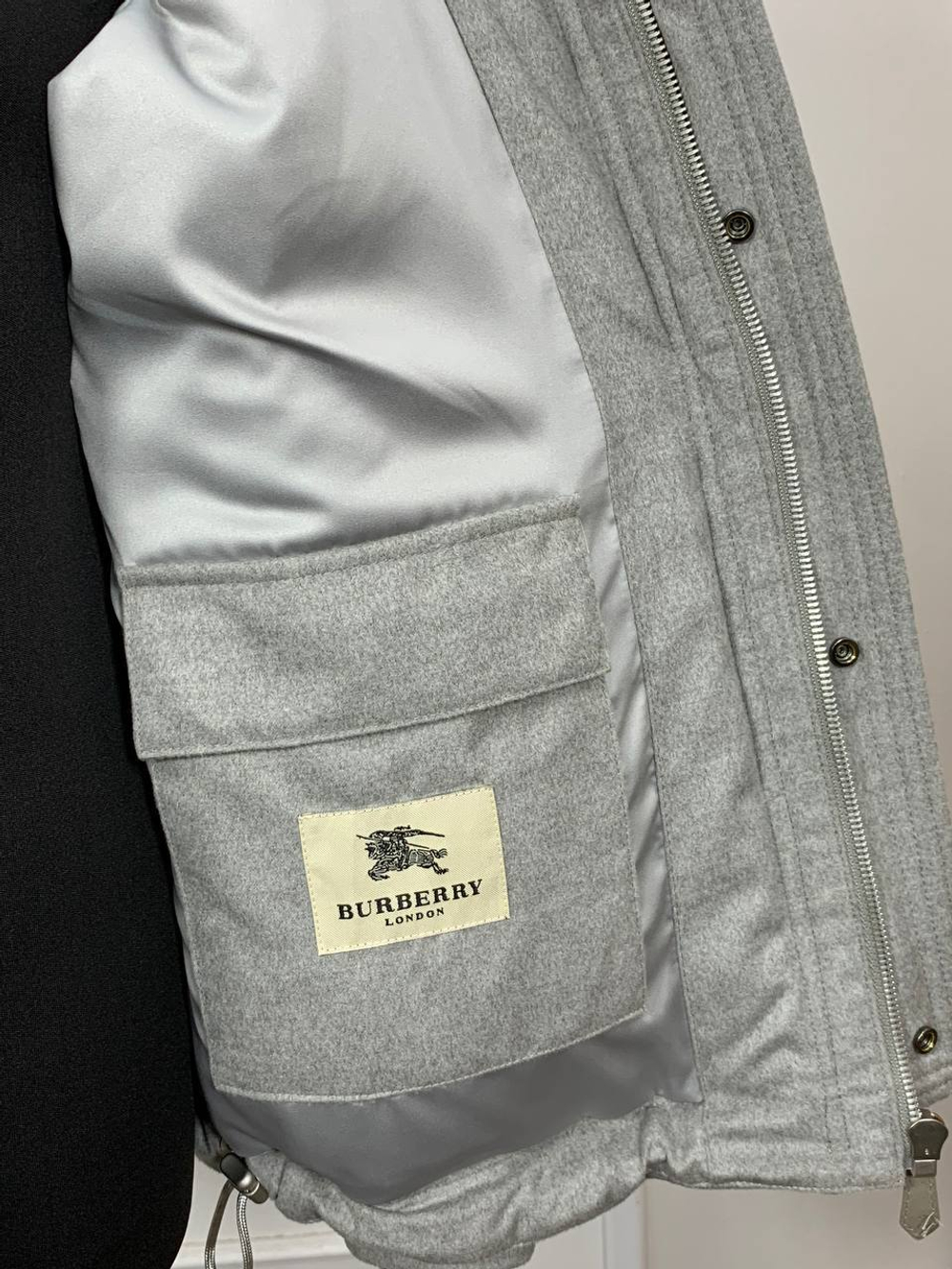 Пуховик Burberry