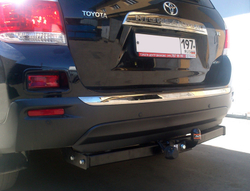 Фаркоп AvtoS для TOYOTA HIGHLANDER (2010-2014) с универсальной электрикой и сертификатом в комплекте, арт.(TY 38+electr)