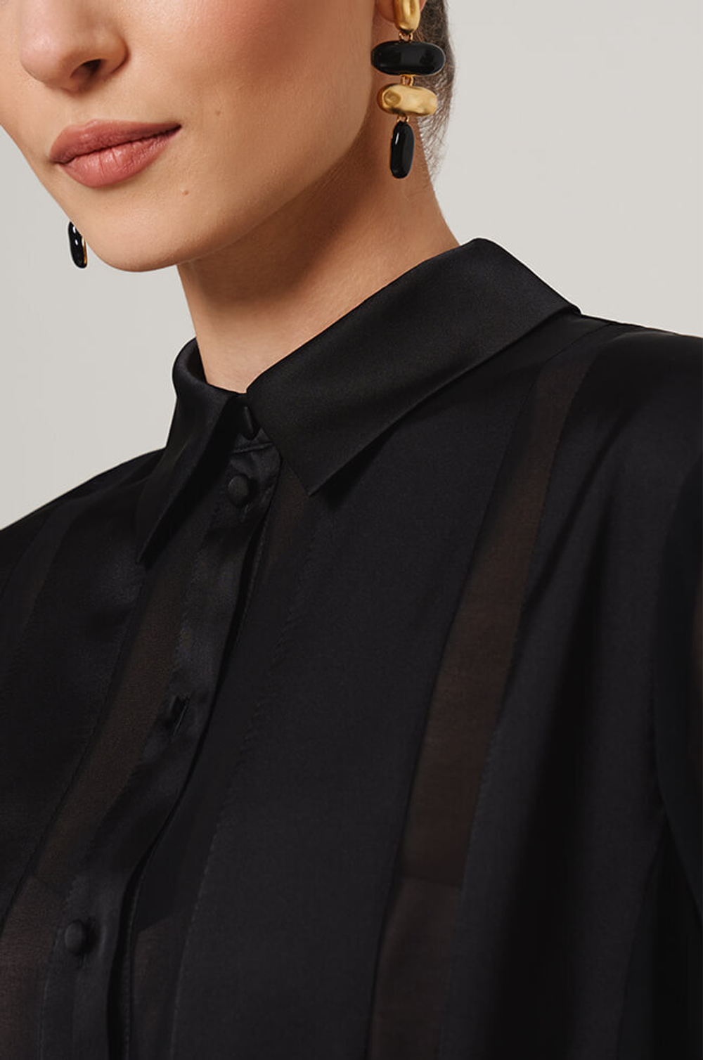 23090 Блузка женская (черный)