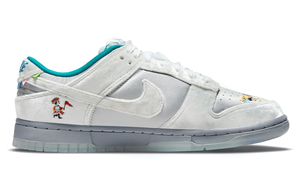 Кроссовки Nike Dunk Low "Ice" (Женская размерная сетка)