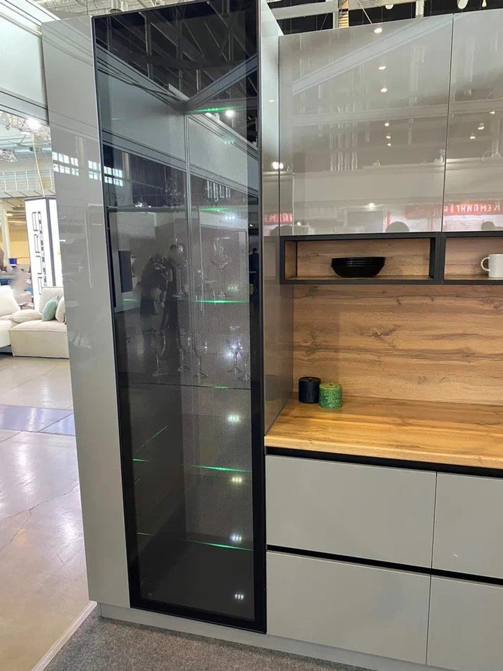 МОДУЛЬНАЯ КУХНЯ Аттика Gola Plastic АКРИЛИТ( АТТИКА ГОЛА )В НАЛИЧИИ ПО ВАШИМ РАЗМЕРАМ