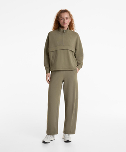 OYSHO Свободные брюки прямого кроя, светлый хаки