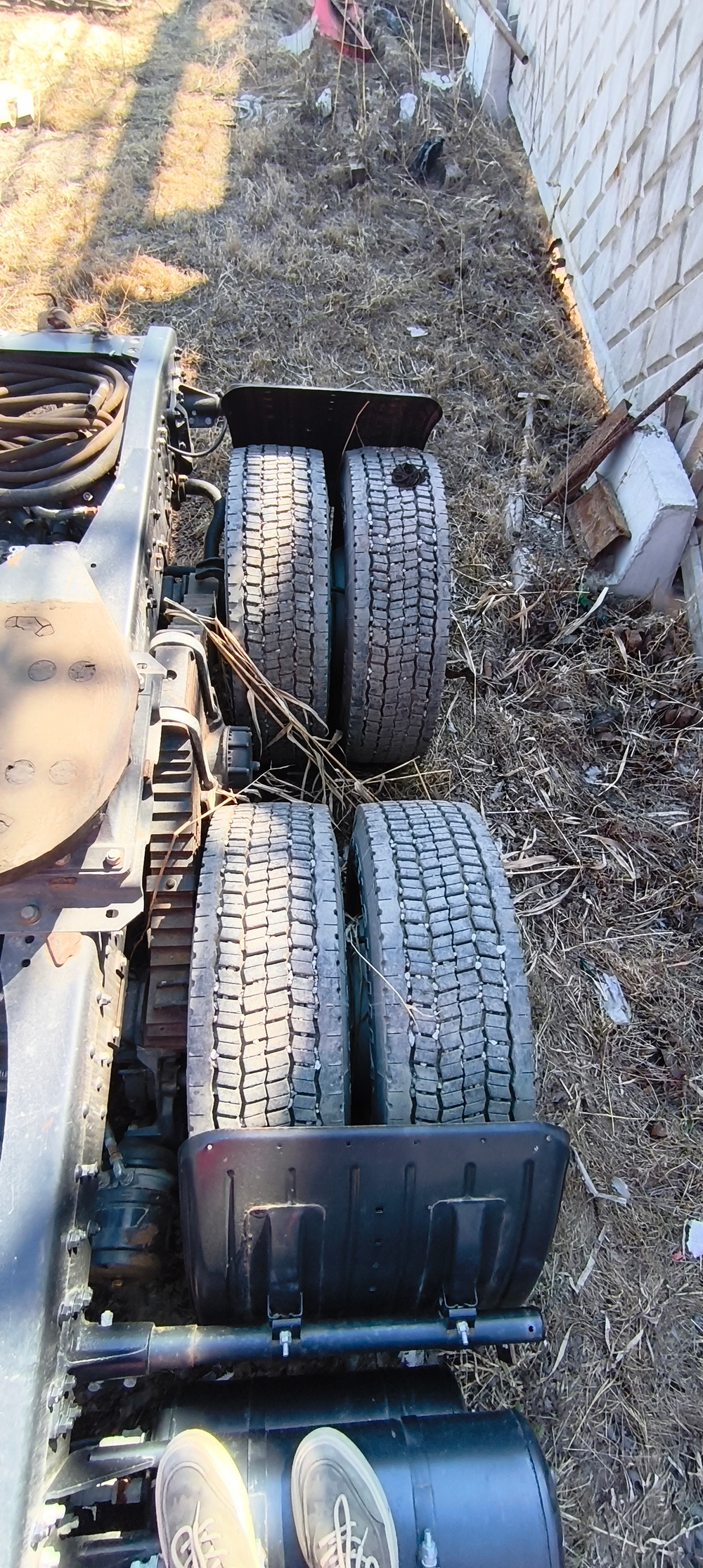 МАЗ 6430 6x4 Седельный тягач 6430С9-570-012 (Дизельный, 11,1 л, 420 л.с., МТ)