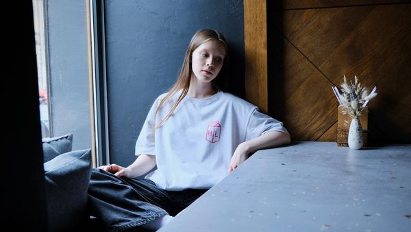 Футболка оверсайз Milk меланж серая - фото 8