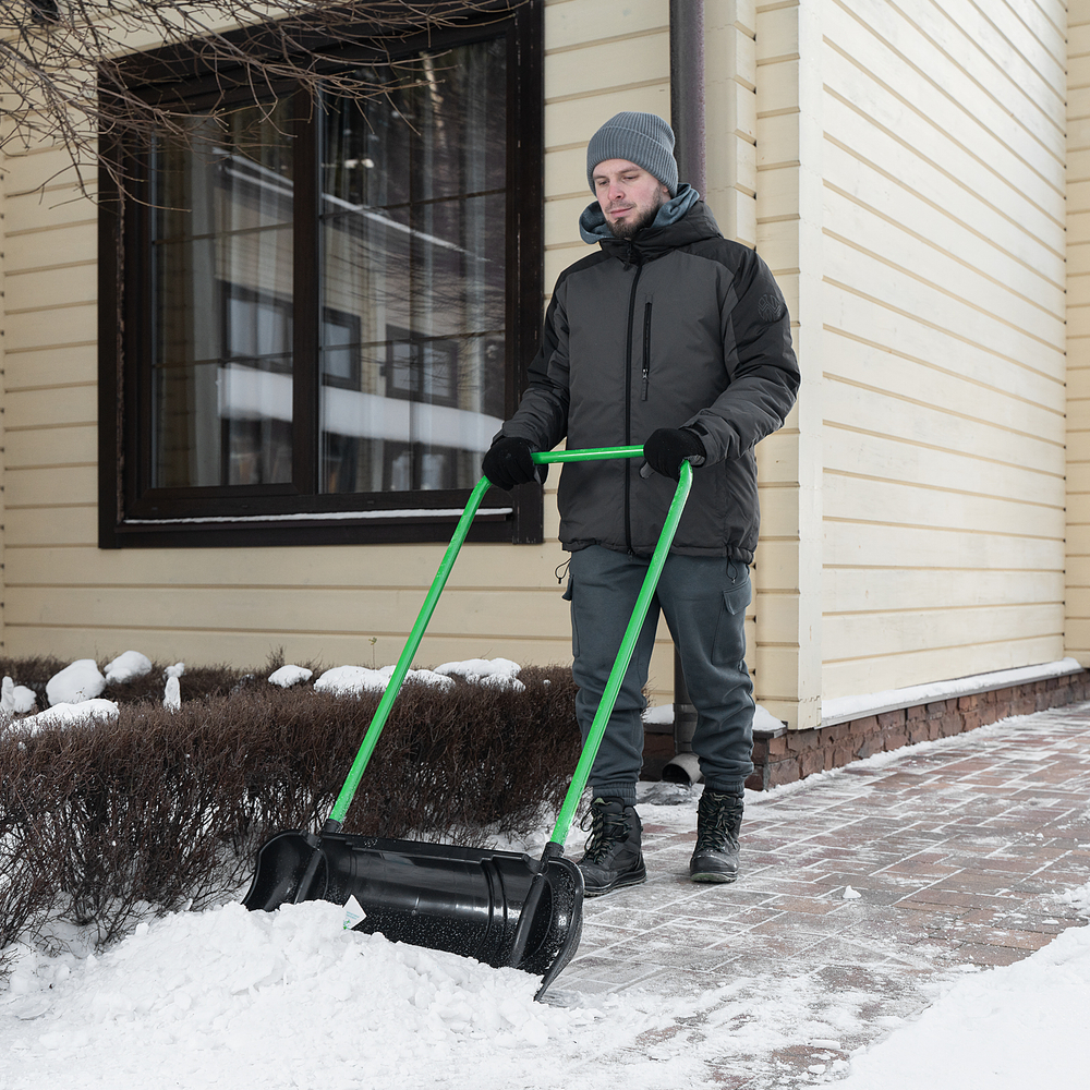 Скрепер для уборки снега, полипропилен, 710х320х1325 мм, усиленная стальная рукоятка, BASE Palisad