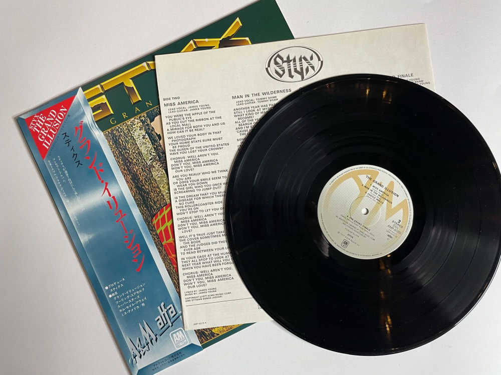 Винтажная виниловая пластинка LP Styx The Grand Illusion (Japan 1979) (Obi)