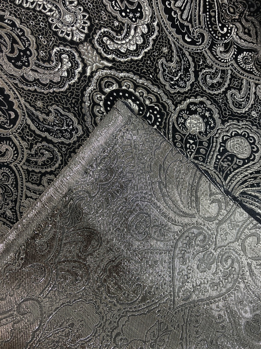 Парча жаккард огурцы, черный/серебро