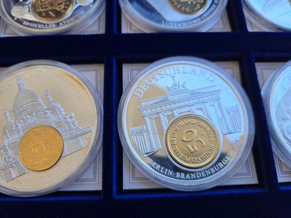 Europe. Set of 12 European Coin Medals — A Celebration of Cultural Heritage and Iconic Landmarks