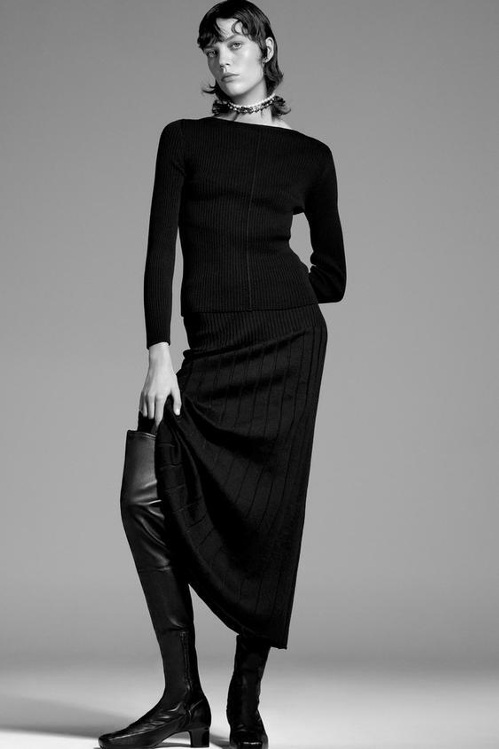 ZARA ТРИКОТАЖНЫЙ СВИТЕР В РУБЧИК, ЧЕРНЫЙ