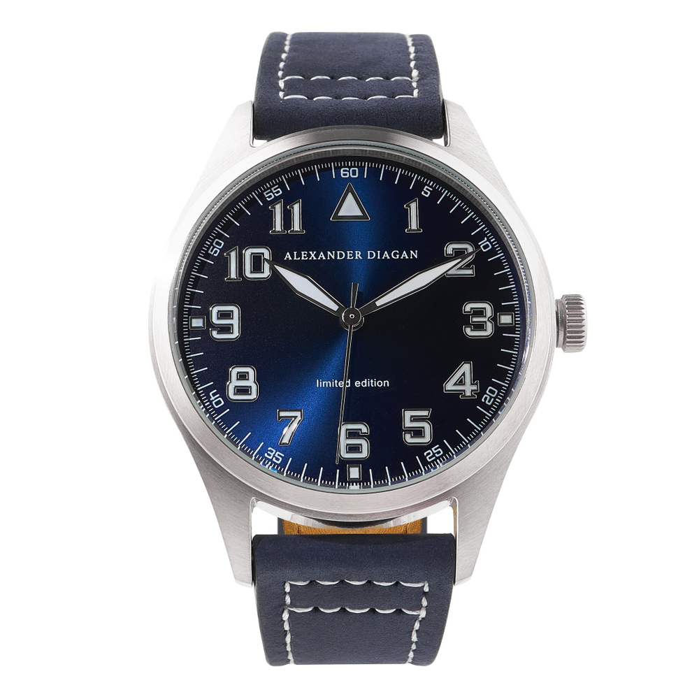 Кварцевые классические часы. Коллекция Earth