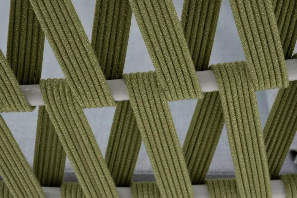 "Диего" кресло плетеное из роупа, каркас алюминий светло-серый (RAL7035) муар, роуп салатовый меланж круглый, ткань светло-серая