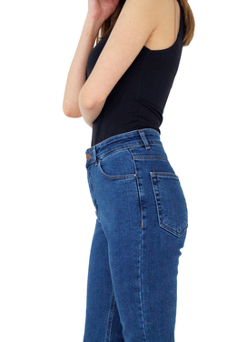 LIGVIANNI Джинсы Mom Jeans