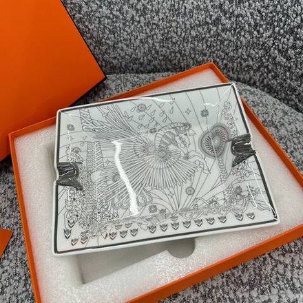 Пепельница Hermes