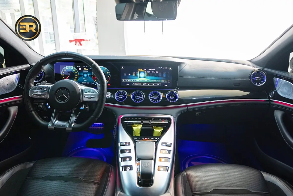 Mercedes AMG GT63 S