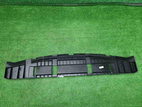 Пыльник переднего бампера Geely Coolray (19-24)