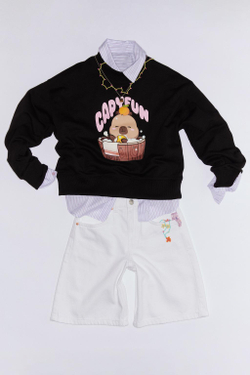 ZARA СВИТШОТ С ПРИНТОМ CAPYFUN ©, ЧЕРНЫЙ