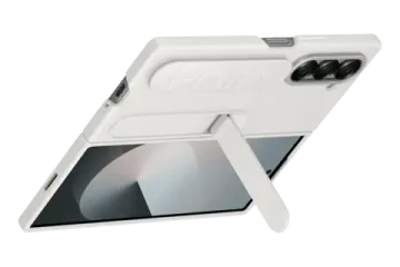 Чехол Samsung Silicone Case Fold6 белый