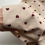 Фланель Бордовые сердечки на бежевом фоне