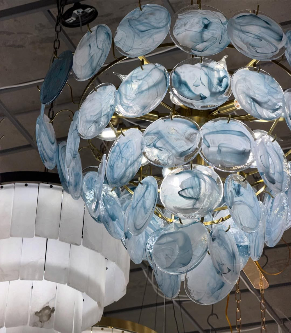 Люстры из художественного стекла