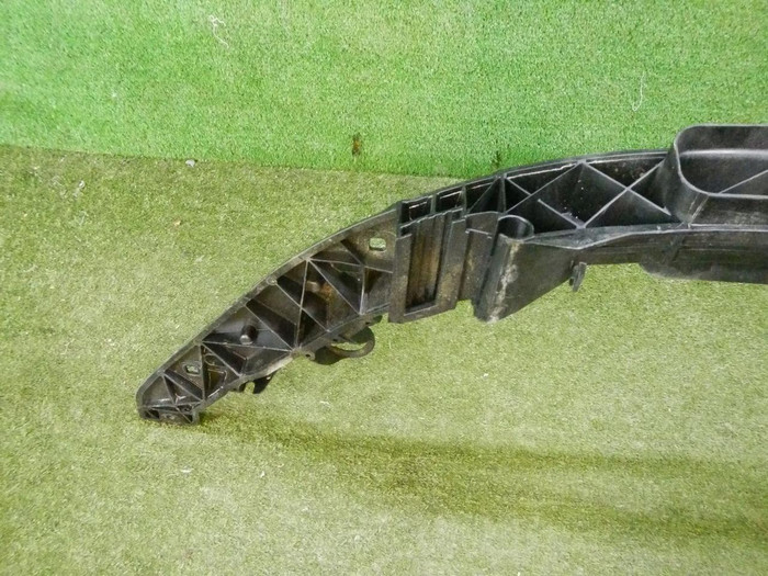 Телевизор Mercedes GLB X247 (2019-н.в.)