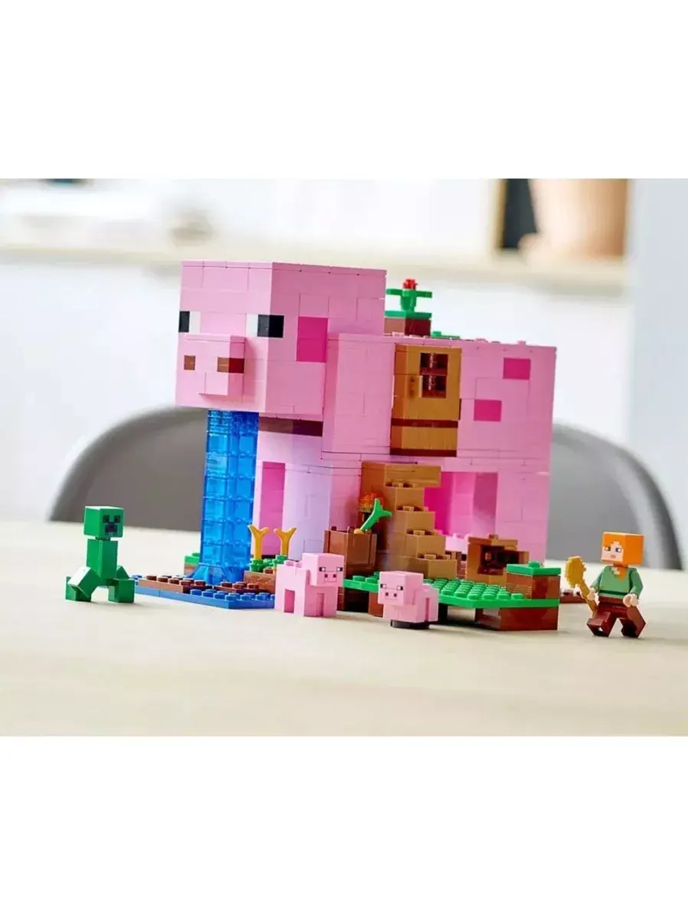 Конструктор Майнкрафт Дом-свинья 490 деталей