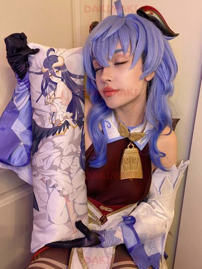 Мини дакимакура Альбедо (Владыка) из Владыка арт. M0153, 60х20 см