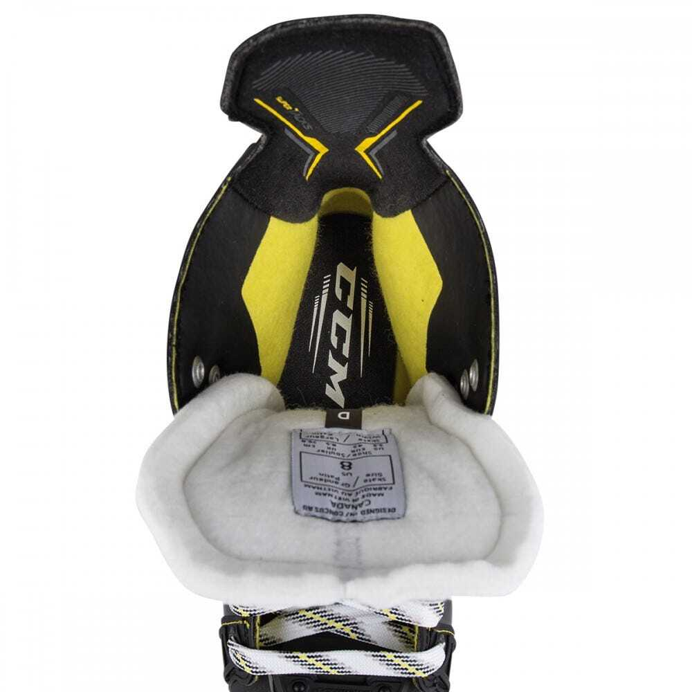 Коньки CCM TACKS 9370 SR (взрослый)