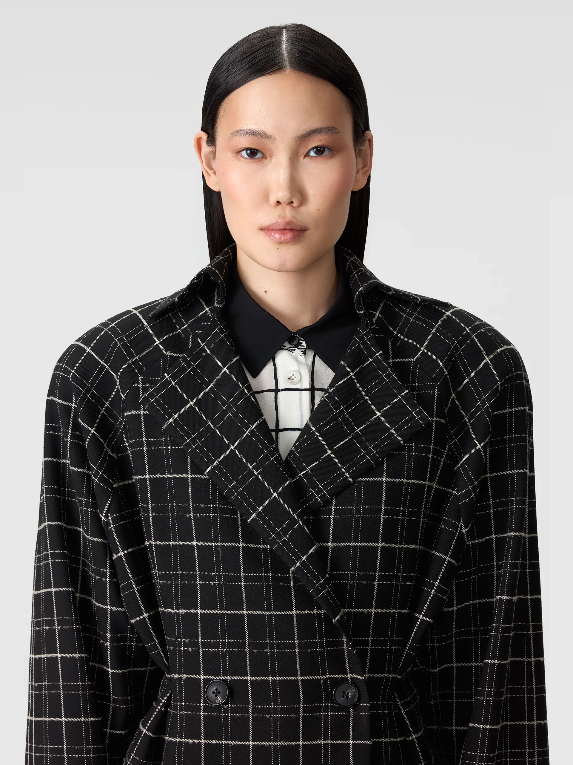 Жакет с объемными плечами OLA OLA