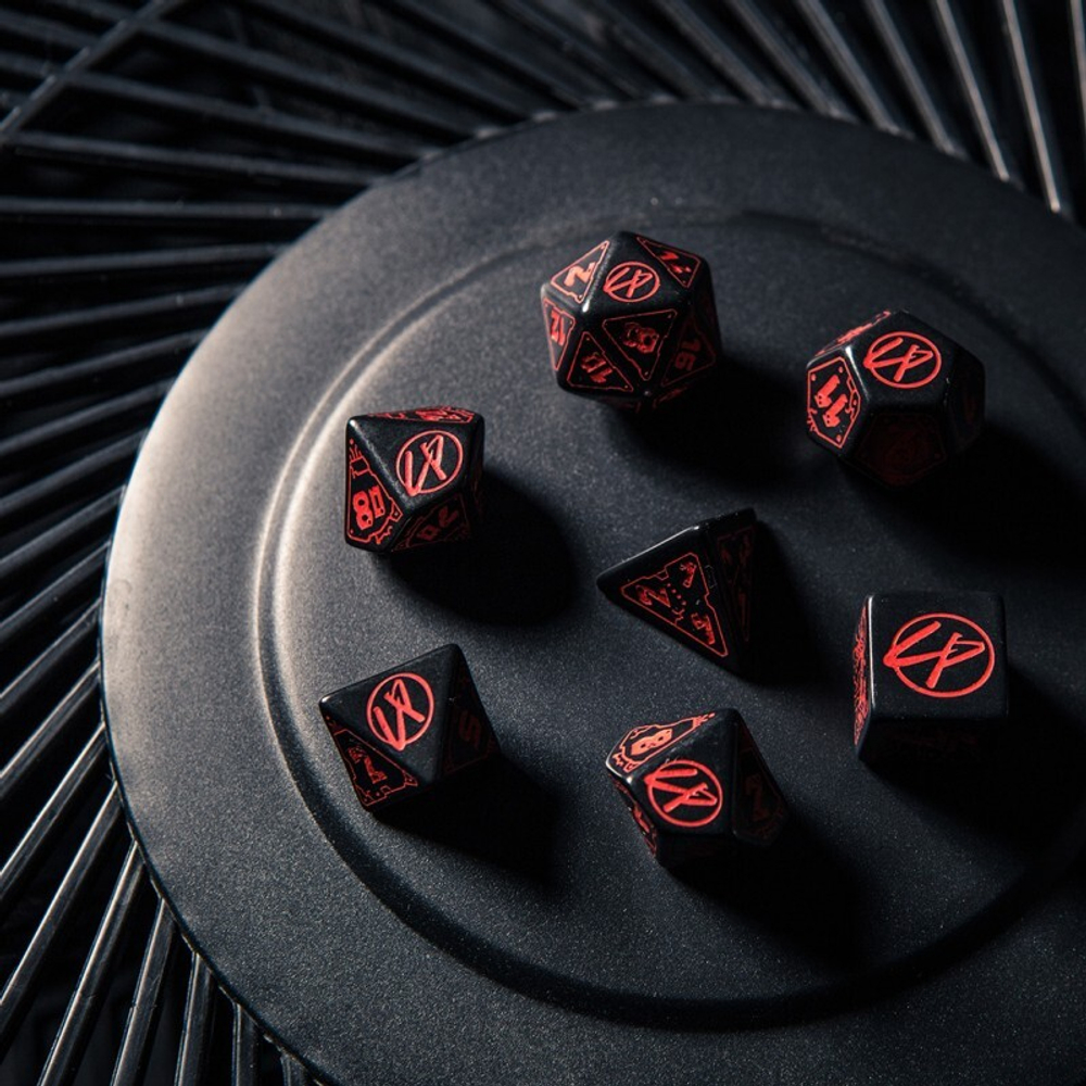 Cyberpunk Red Dice Set - Blood over Chrome