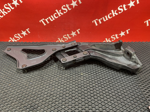 Kpонштeйн бpызговика правого 2018г