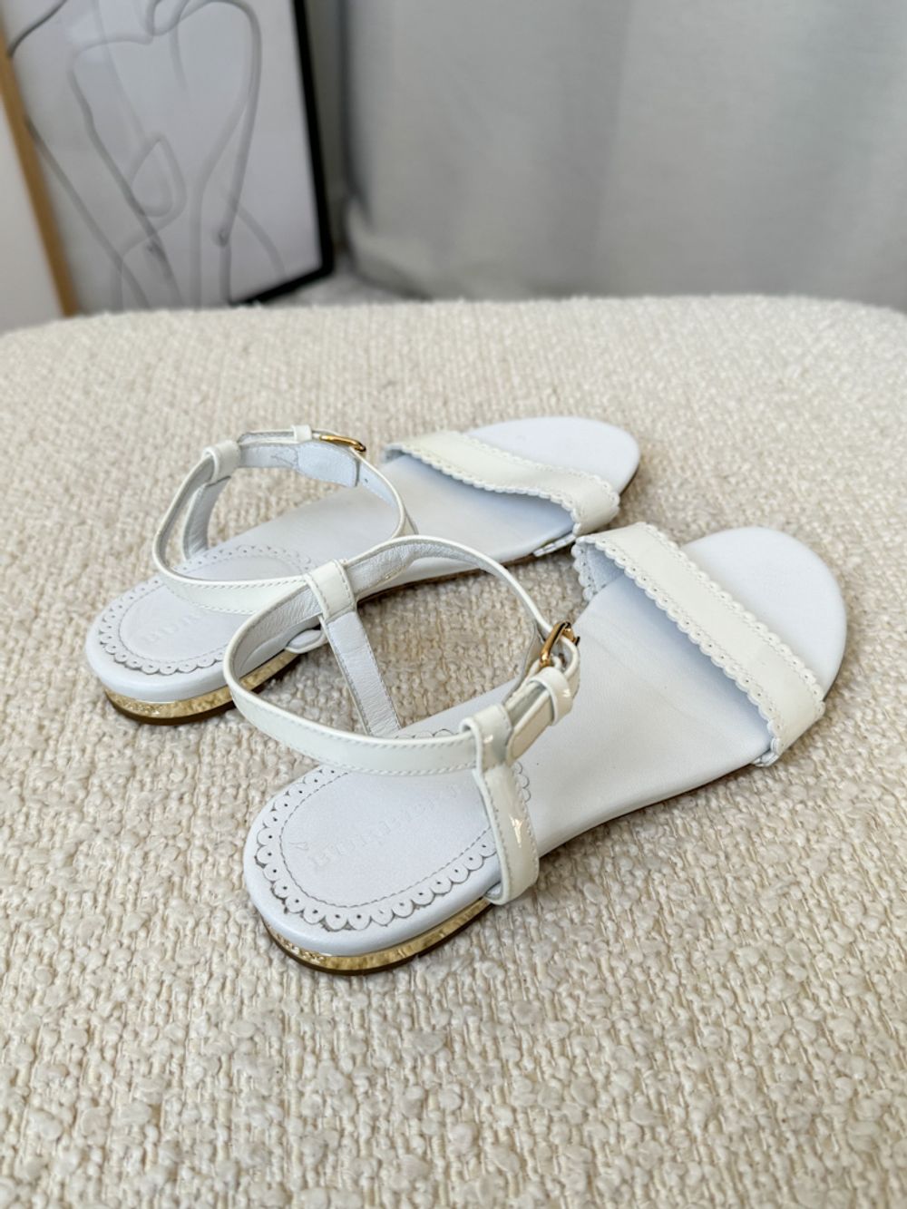 Лаковые босоножки Burberry, 31,5