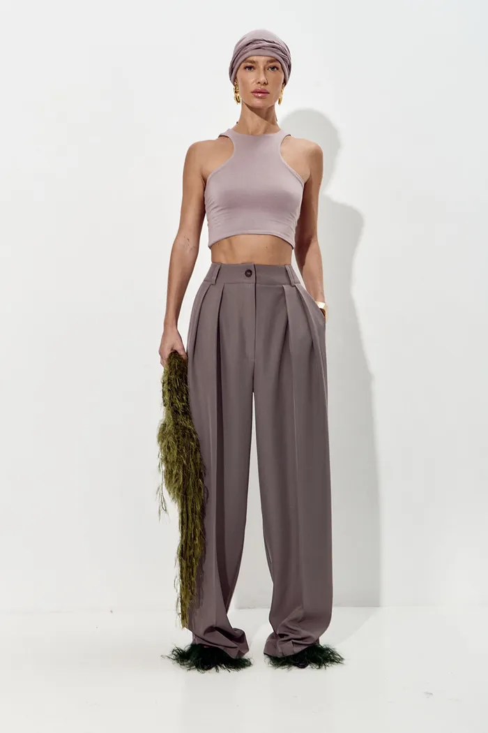 Брюки палаццо свободные с защипами цвета тауп
