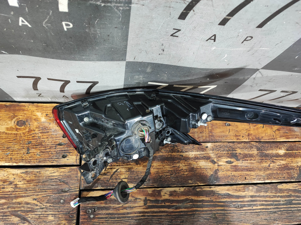 Фонарь задний левый Omoda C5 22-нв Б/У Оригинал 605000722AA