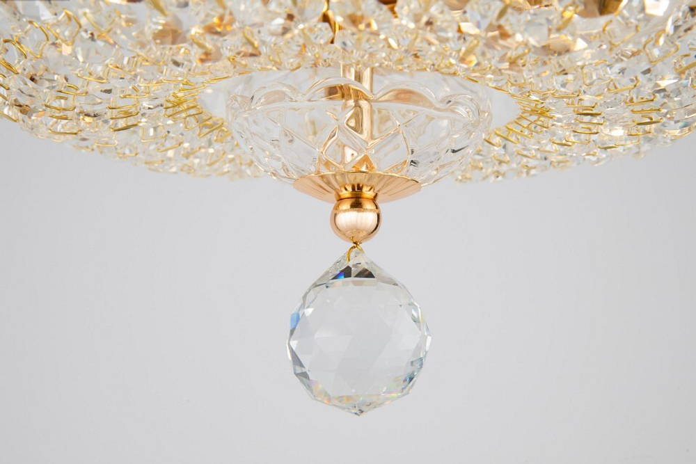 Потолочная люстра Maytoni Basfor DIA100-CL-03-G