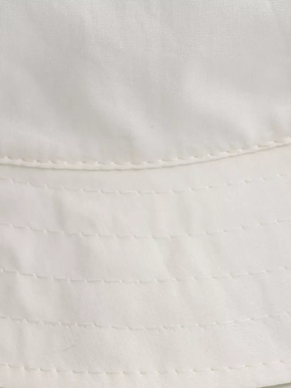 Детская белая панама на завязках пляжная