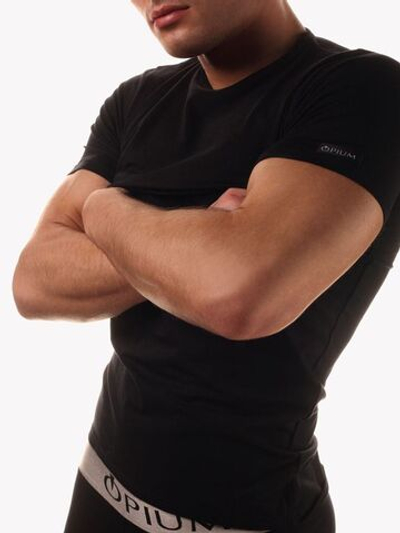 Мужская облегающая футболка с круглым вырезом (Размер: M) (Цвет: малиновый)