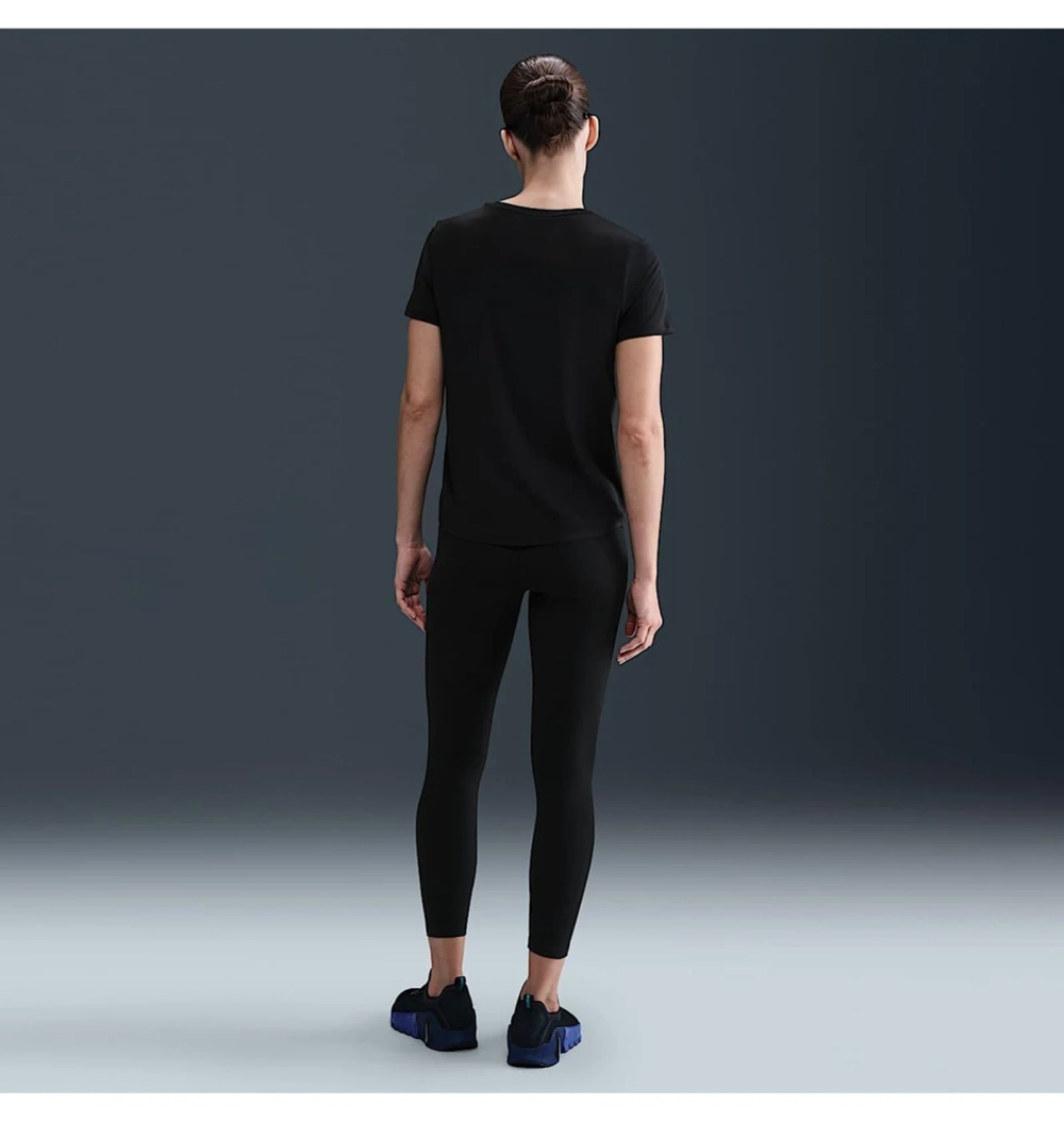 IB9408-010 Футболка тренировочная Nike One Classic Dri-fit Ss Top Wt W