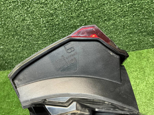 Фонарь левый внешний Toyota RAV4 5 XA50 (18-нв)