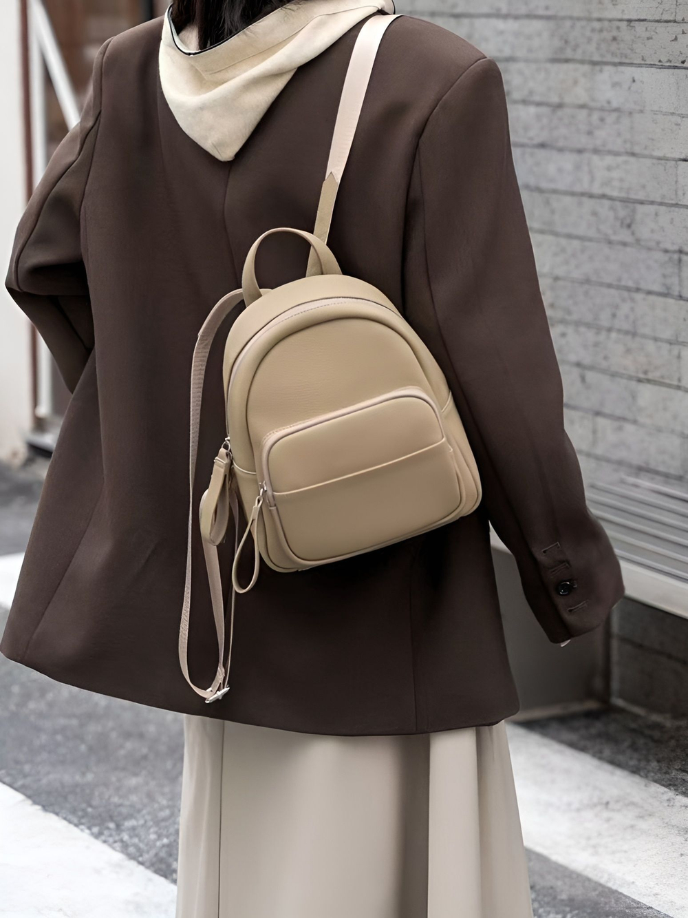 женский рюкзак из натуральной кожи