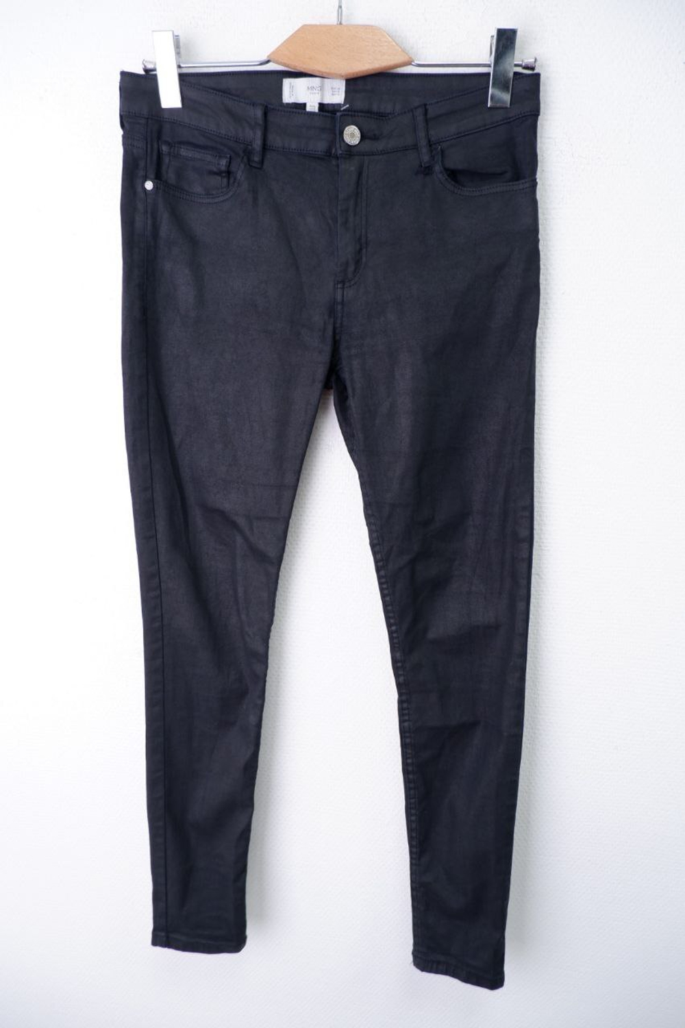 Джинсы Mango практичные 44 размер