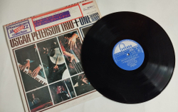 Винтажная виниловая пластинка LP Oscar Peterson Trio Clark Terry One (Japan 1972) (Obi)