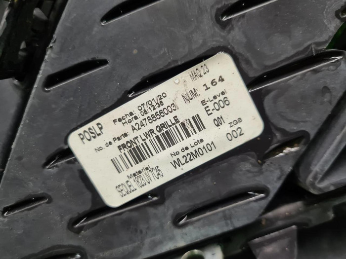 Бампер передний Mercedes GLB X247 (2019-2023) AMG